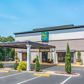 Quality Inn Columbus near Fort Benning, hotel sa Columbus