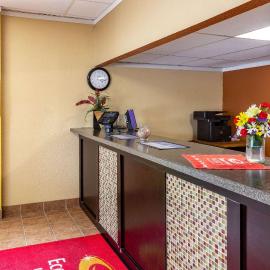 Baymont Inn & Suites by Wyndham Newton IA, מלון בניוטון (ארה''ב)