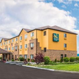 Quality Inn Peru near Starved Rock State Park, hotel u gradu 'Peru'