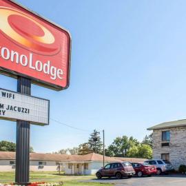Econo Lodge Elkhart North, hotelli kohteessa Elkhart