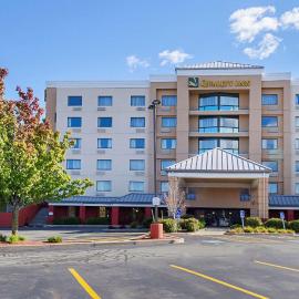 Quality Inn Boston-Revere, hotel em Revere