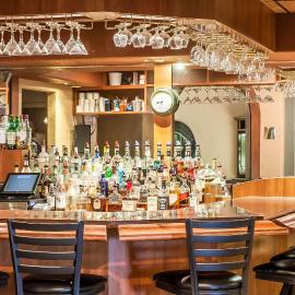 Sleep Inn & Suites Conference Center and Water Park，邁諾特的飯店