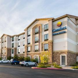 Viesnīca Comfort Inn & Suites Henderson - Las Vegas Lasvegasā