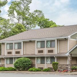 Quality Inn Hyde Park - Poughkeepsie North, хотел в Хайд Парк
