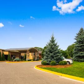Best Western Plus Guildwood Inn, hotel Sarniában