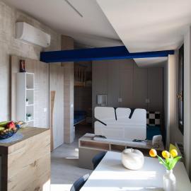 Debbie's House, hotel in Desenzano del Garda