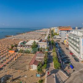 Hotel Austria, hotel in Caorle
