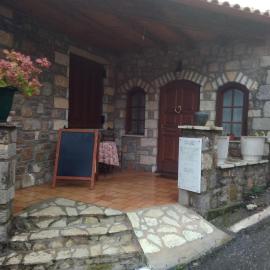 Ξενώνας questhouse Electra isari, hôtel à Isaris