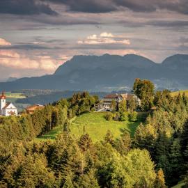 Landgasthof Hotel Menzberg, hotel u gradu 'Menzberg'