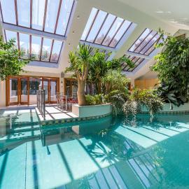 BOND ESTATE LUXURY ACCOMMODATION