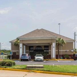 Quality Inn & Suites North Montgomery – hotel w mieście Montgomery