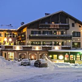 Pension Koch, hotel Uttendorfban