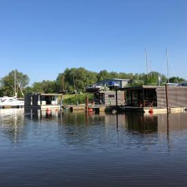 Hausboot Resort Nordseeküste, Hotel in Wilhelmshaven