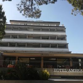 Hotel Ambra, ξενοδοχείο στο Λινιάνο Σαμπιαντόρο