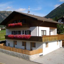 Residence Alpenblick, hotel em Valles