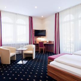 Hotel Panorama: Heidelberg şehrinde bir otel