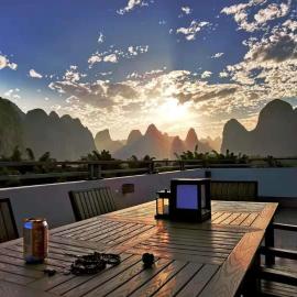 Melody Inn, hotel sa Yangshuo