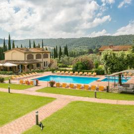 Le Camere del Relais La Pieve Vecchia, hotel Riparbellában