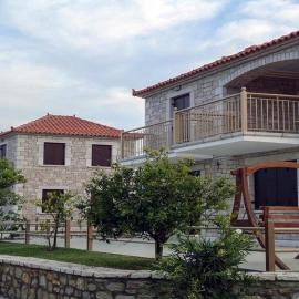 Glyfada Villas III, hotel u gradu 'Paralion Astros'