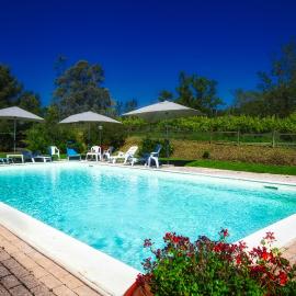 Fioralice, hotel sa Fauglia