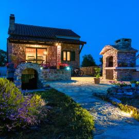 Holiday Home Vlatka