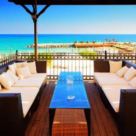 BEACHFRONT SUNPORT BOUTIQUE Hotel & Restaurant