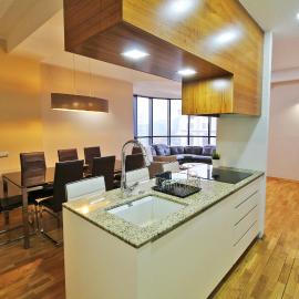 Luxury Skopje Apartments Premium, хотел в Скопие