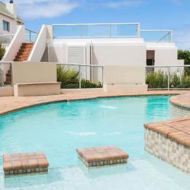 Modern Seaview Apartment, hotel em Summerstrand