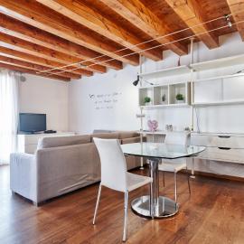La Casa di Leo, hotel v destinaci Vicenza