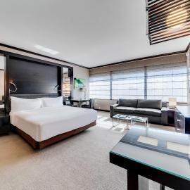 Jet Luxury at The Vdara, hotel u Las Vegasu