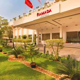 Ramada by Wyndham Chennai Egmore, hotel u Chennaiju