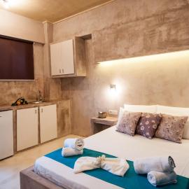 Viesnīca Zante Nest Studios & Apartments pilsētā Alikanasa