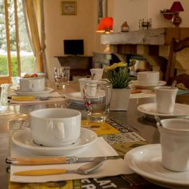 Les Louchardes, hotel in La Rochepot
