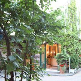 Avenon Privathotel Schwaiger Hof, hótel í Schwaig bei Nürnberg