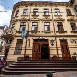 Kryva Lypa, hotel a Lviv