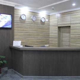 Hotel Inju Hills, מלון בנור-סולטן