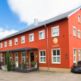 Hotel Löwen Garni - B&B, hotel a Rust
