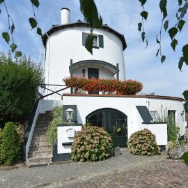 De Witte Molen Kranenburg，克能堡的飯店