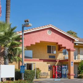 Econo Lodge Inn & Suites Lodi - Wine Country Area, hotel en Lodi