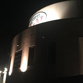 HOTEL Fairy tale 養父店, viešbutis mieste Yōka