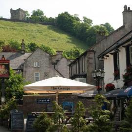 The George Inn, hotel di Castleton