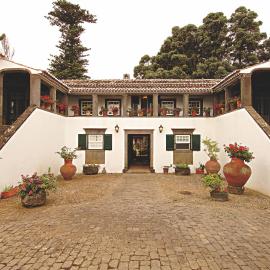 Casa das Calhetas - Turismo de Habitação, hotel in Calhetas