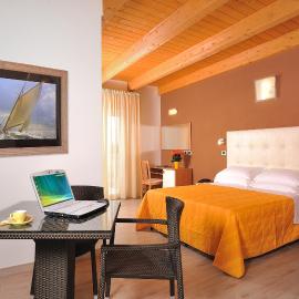 Viesnīca Hotel Favorita Easy Stay B&B Čezenatiko
