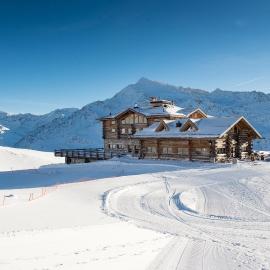Sunny Valley Mountain Lodge, отель в Бормио