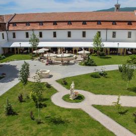 Hotel Medieval: Alba Iulia şehrinde bir otel