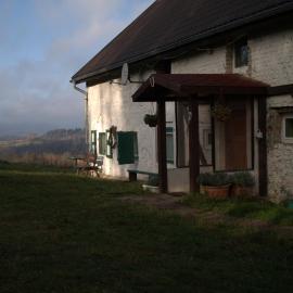 Dziki domek, hotell i Sierpnica