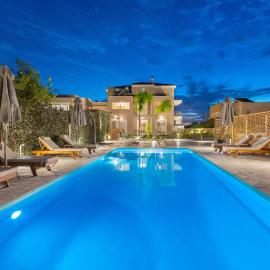 L & C Boutique Apartments, hotel em Kremasti