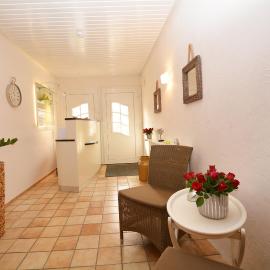 Hotel-Pension Anjo, viešbutis mieste Biusumas