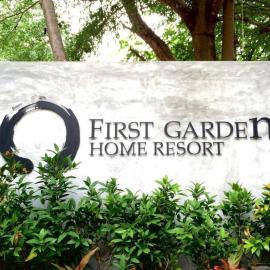 First Garden Home Resort, hotel em Si Sa Ket