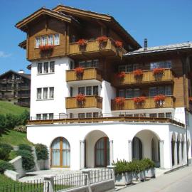 Arcade Apartments & Spa